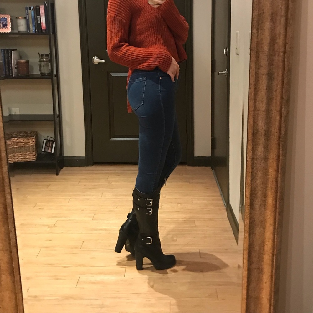 ❌SOLD ❌Guess Black heeled boots